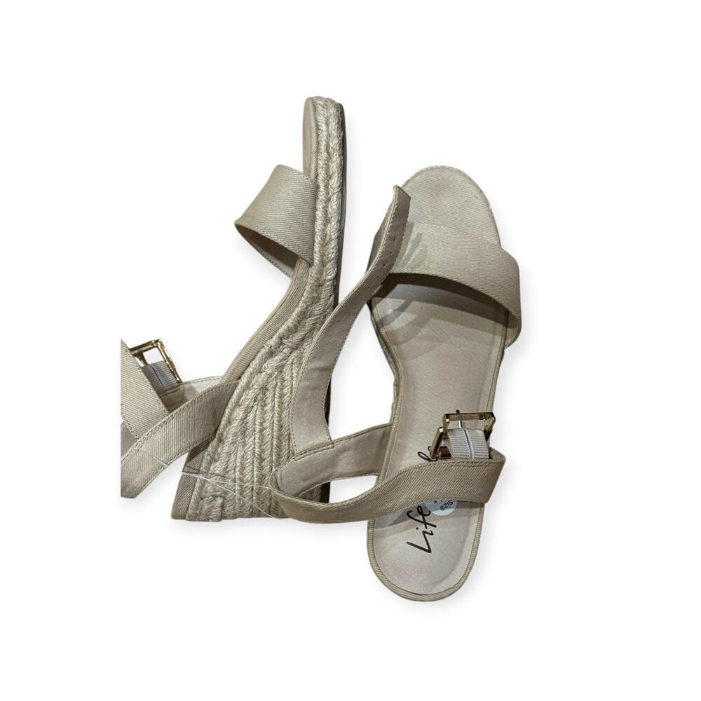 Life Stride Women's 11 tango Nude Espadrille Wedge Classy Prep Cruise Resort